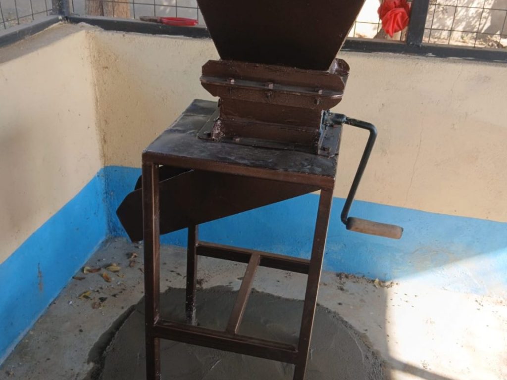 WhatsApp-Image-2024-10-22-at-16.16.16-1152×1536 Manual Bottle Crushers in Kenya – Affordable and Efficient Waste Management